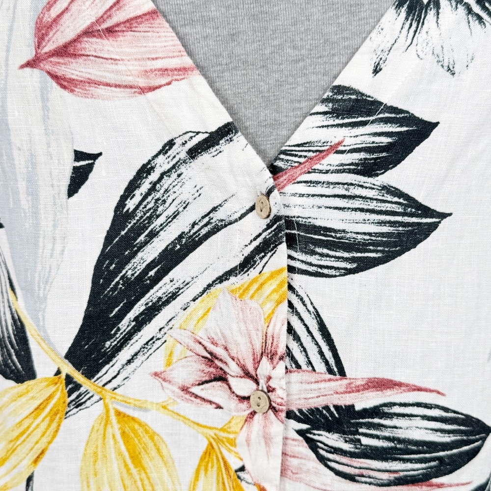 C&C California Tropical Palm Print Linen Button Back Shirt White Multi Medium - Picture 6 of 11